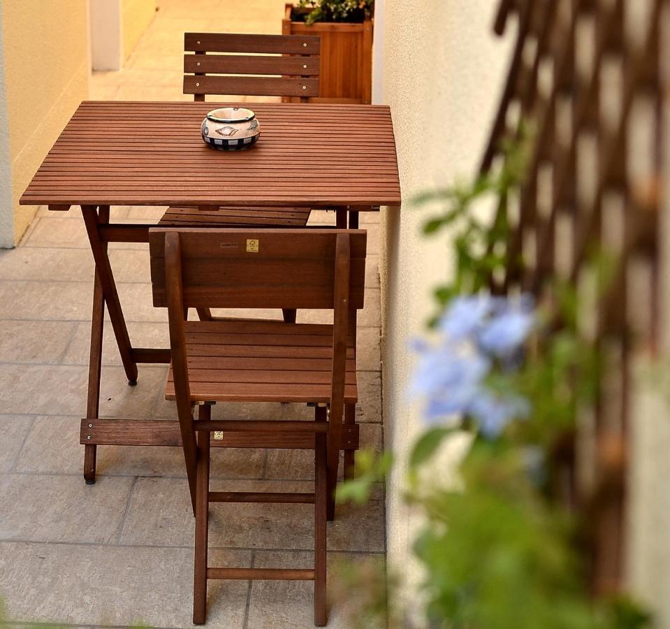 Mistral Appartements Port-Saint-Louis-du-Rhône Zewnętrze zdjęcie