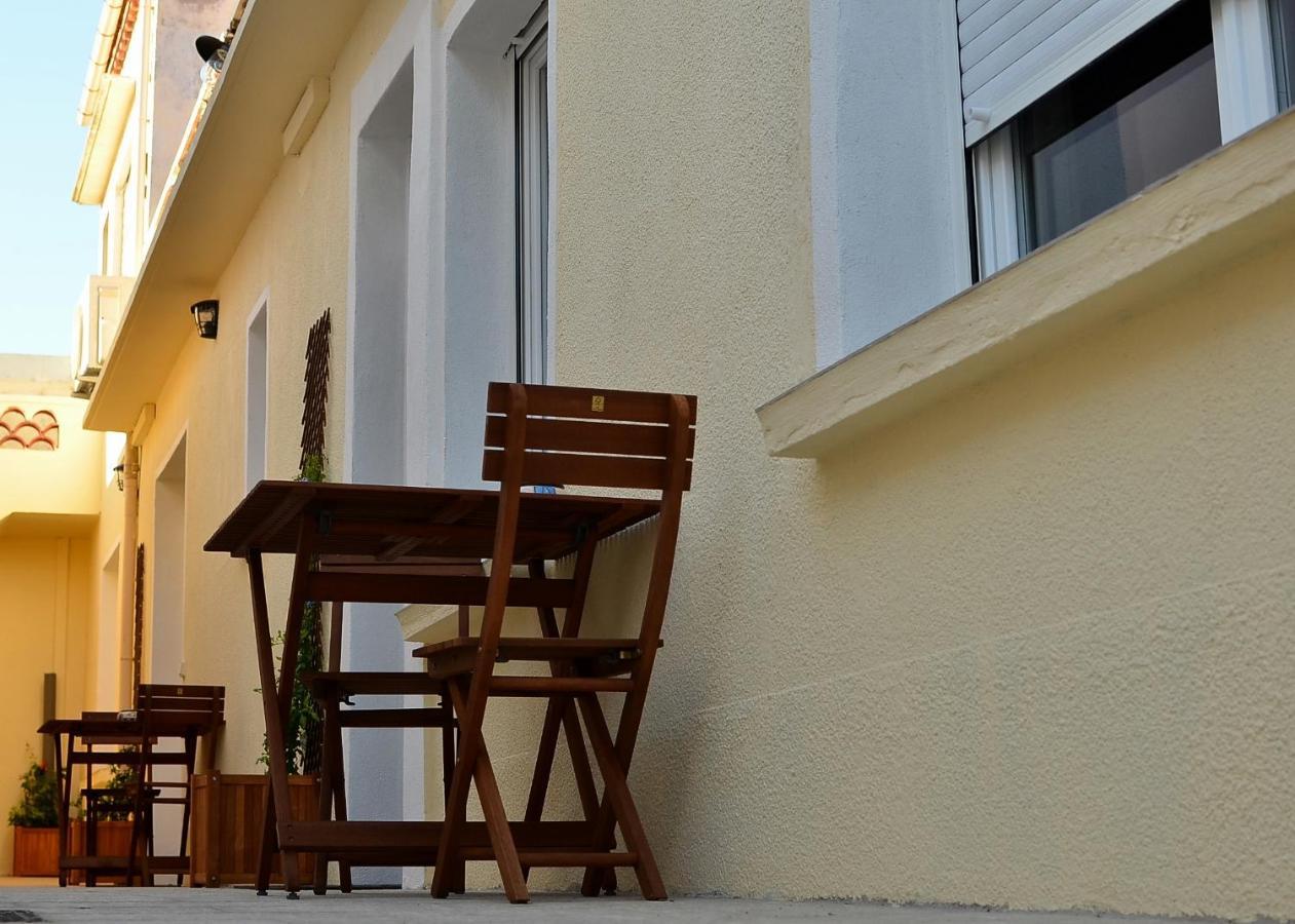 Mistral Appartements Port-Saint-Louis-du-Rhône Zewnętrze zdjęcie