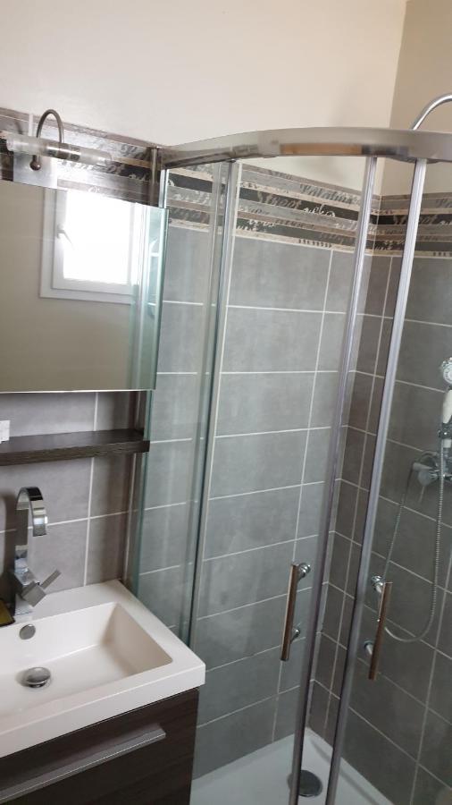 Mistral Appartements Port-Saint-Louis-du-Rhône Zewnętrze zdjęcie