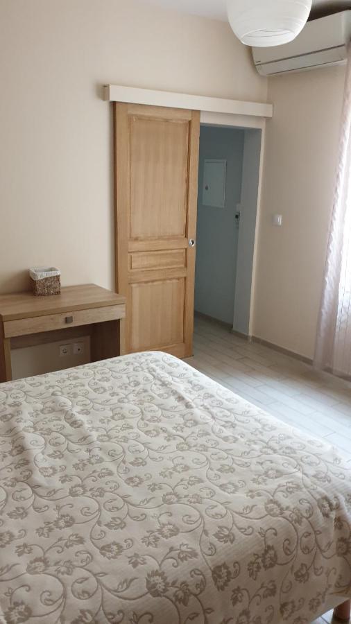 Mistral Appartements Port-Saint-Louis-du-Rhône Zewnętrze zdjęcie