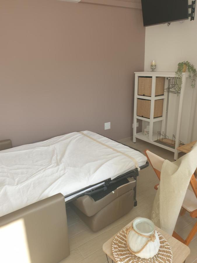 Mistral Appartements Port-Saint-Louis-du-Rhône Zewnętrze zdjęcie
