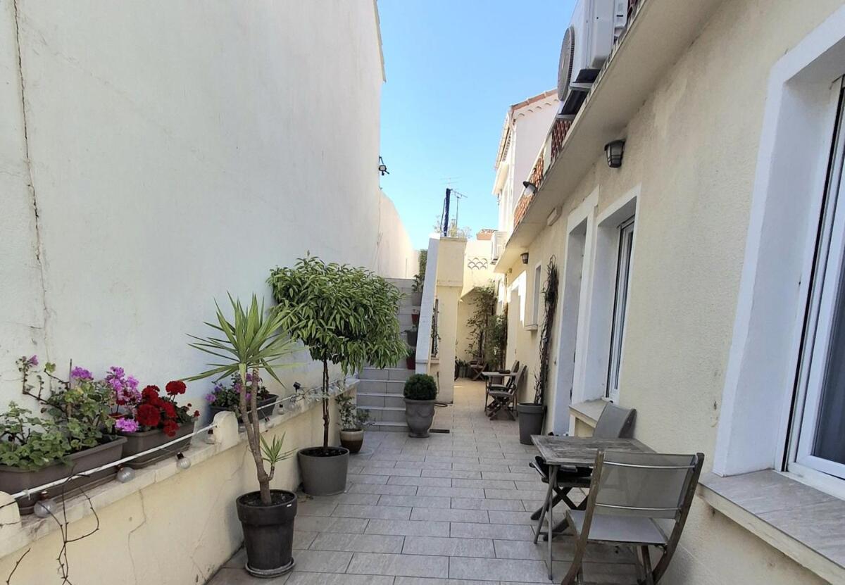 Mistral Appartements Port-Saint-Louis-du-Rhône Zewnętrze zdjęcie